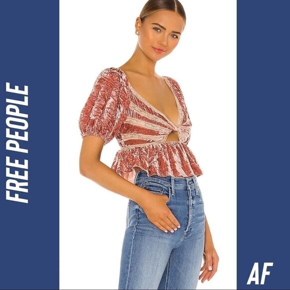 FREE PEOPLE YOURS TRULY VELVET CROP TOP IN MAUVE - Picture 4 of 7